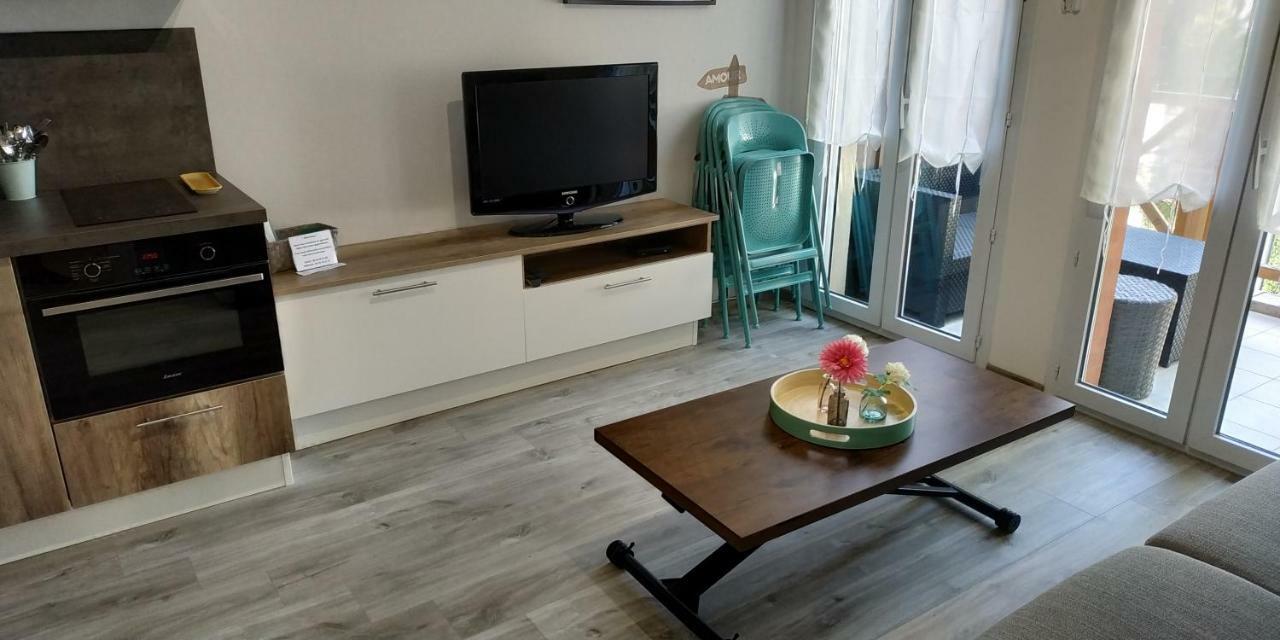 Au Coeur De Port Frejus - T2 30 M² - Tout A Pied Exteriér fotografie