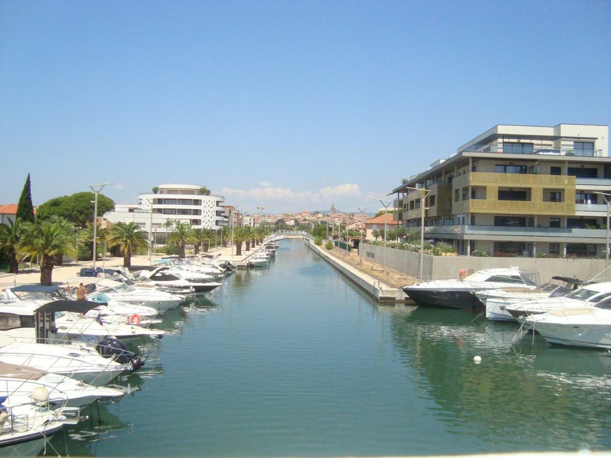 Au Coeur De Port Frejus - T2 30 M² - Tout A Pied Exteriér fotografie